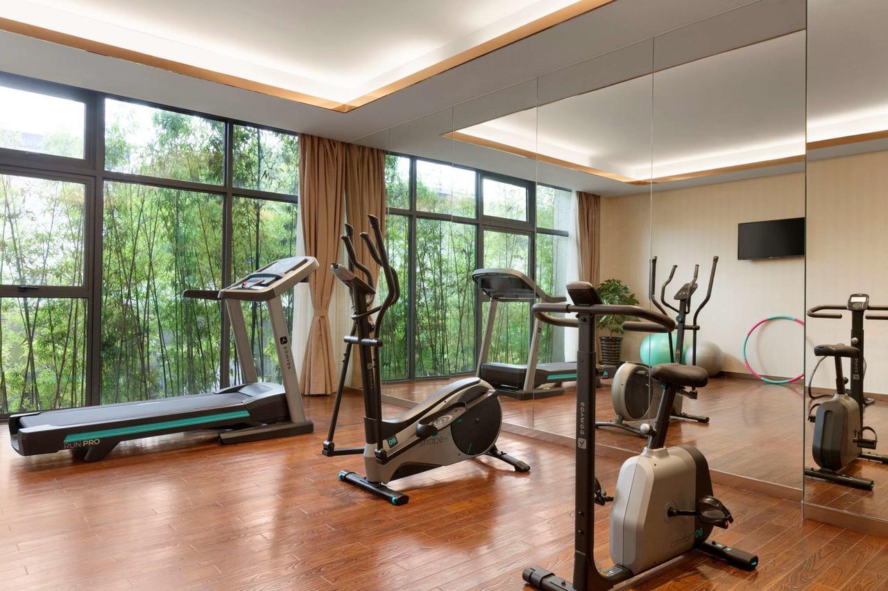 Ramada Shanghai Minhang Eksteriør bilde